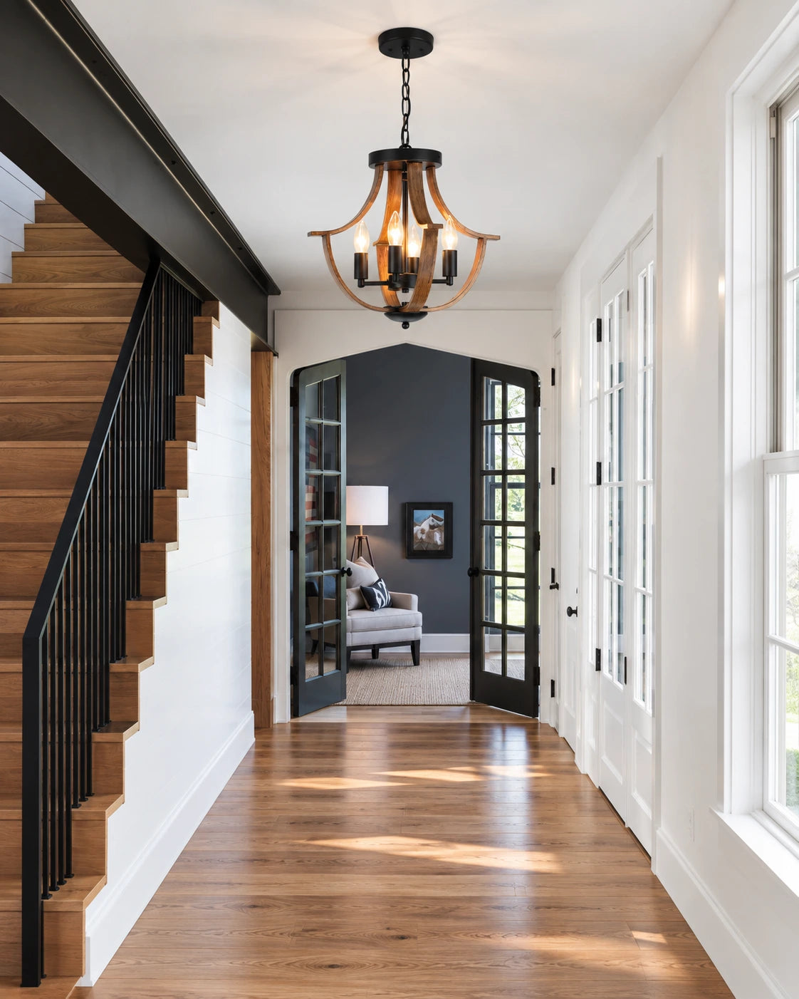 Willowcrest Farmhouse Chandelier