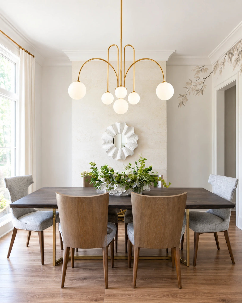 Avelora Sputnik Chandelier