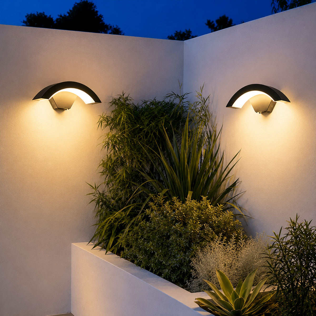 Outdoor LED Wall Light 18W IP65 Waterproof Aluminum Arc Lamp